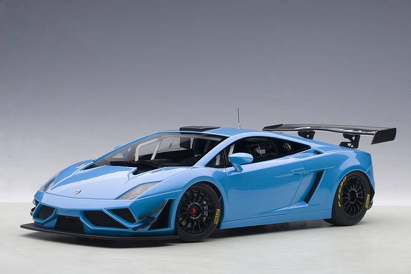 auto art 1/18 Lamborghini gallardo