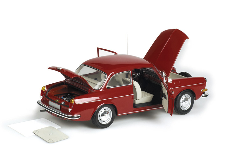 100051001	Volkswagen 1600 L 1970 rot, 1:18 Minichamps