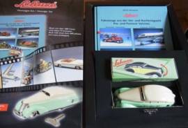 450105500			Nostalgie-Set mit Wendeauto 1010 und Buch Schuco - Bild vergrern 