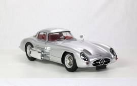 LE105		MB 300 SLR der rote 1:8 Le Grand - Bild vergrern 