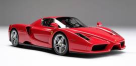 M5939	Ferrari Enzo Red 1:188 Amalgam - Bild vergr��ern 