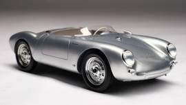 M6013	Porsche 550 Spyder Silver 1:18     1:18 Amalgam - Bild vergr��ern 