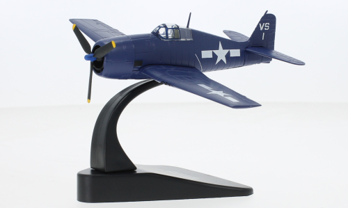 OXFAC119 Grumman Hellcat F6F-5, Lt.Cdr.Willard E. Eder, VS-1, US Navy , 1945 Oxford 1:72 - Bild vergr��ern 