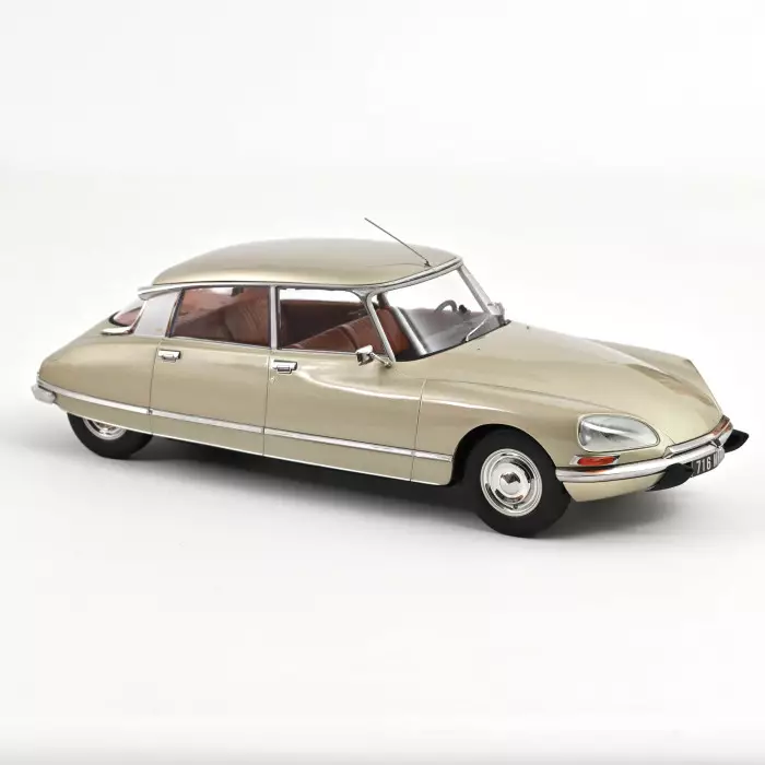 121730	Citroen DS 23 Pallas 1973 Tholonnet Beige 1:12 Norev