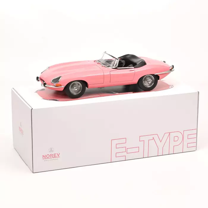 122721	Jaguar E-Type Cabriolet 1962 Rosa 1:12 - 300Stk