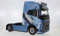 30206 Volvo FH16 XL Cab, metallic-hellblau, 2018,1:18 Premium Classixxs