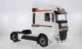 30214 DAF XF Space Cab, weiss, 2016 1:18 Premium Classixxs